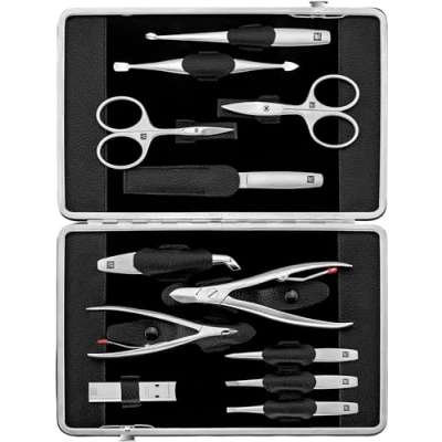 Abbildung von ZWILLING Maniküreset (12 Teilig, Komplettset für umfassende Nagelpflege und Pediküre, Echt Leder Rahmen Etui), Premium, Schwarz