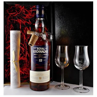 Abbildung von Geschenk Royal Lochnagar 12 Jahre Single Malt Whisky + Glaskugelportionierer 2 Bugatti Gläser