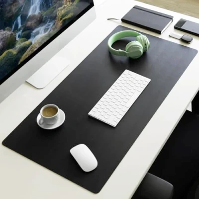 Abbildung von PIETVOSS Schreibtischunterlage aus Kunstleder Schreibtisch Unterlagenmatte, Tischauflage für Büro und Schule, Mousepad Schreibunterlage, Schreibtischmatte Nero (Schwarz, 80 x 40 cm)