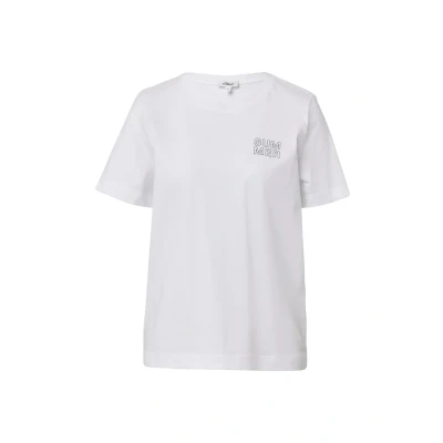 Abbildung von T Shirt mit Front und Rückenprint weiß 40