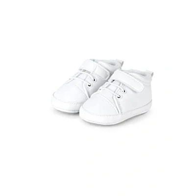 Abbildung von Sterntaler® Baby Schuhe uni Krabbelschuh (1 tlg., Hausschuhe mit süßen Stickmotiven, Babyschuhe unifarben) Krabbelschuhe Klettverschluss, Schnürsenkel und Anti Rutsch Sohle