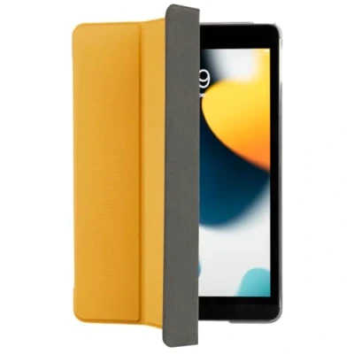 Abbildung von Hama iPad Hülle „Terra“ für Apple 10.2&quot; 7., 8., 9. Generation (Schutzhülle mit Tablet Stand zum Klappen, Tasche Auto Schlaf/Wach, recycled, transparente Rückseite) gelb