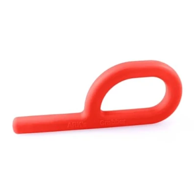 Abbildung von ARK® Grabber Standard in glatt oder texturiert mit einfacher Handhabung für Kinder durch Schlaufenform inkl. ATC Pflegeanleitung Kiefermotorik, Beißblock, Kauen, Zahnen (glatt, weich rot)