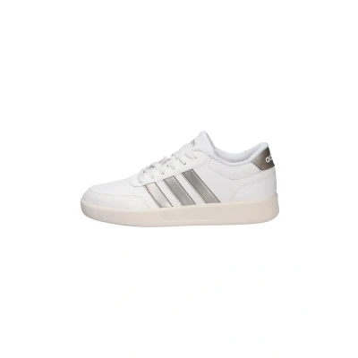 Abbildung von adidas Damen BREAKNET 3.0 Shoes Schuhe, core White/Cyber met./Off White, 42 EU