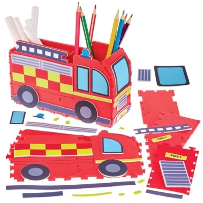 Abbildung von Baker Ross FN060 3D Feuerwehr Stifttopf Sets 2er Pack lustige Bastelsets für Kinder