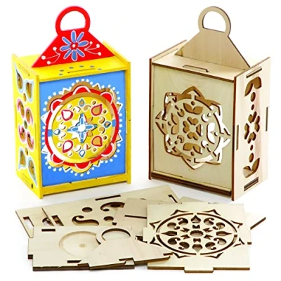 Abbildung von Baker Ross FE843 Rangoli Holzlaterne, Bastelset aus Holz für Kinder, Kunst und Handwerk Aktivitäten zum Ausmalen, Dekorieren Präsentieren, 3 Stück