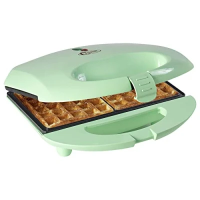 Abbildung von bestron Waffeleisen ASW401 Sweet Dreams, 700 W, mit Antihaftbeschichtung, Retro Design, für Belgische Waffeln