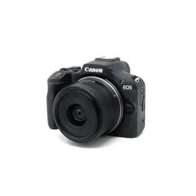 Abbildung von Canon EOS R100 Schwarz + RF S 18 45mm f/4.5 6.3 IS STM