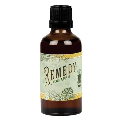 Abbildung von Remedy Pineapple Gold London Spirits Awards auf Basis 3 karibischer Rums mit natürlicher Essenz aus der Ananas sowie einem Hauch Vanille 40% Vol. 50ml