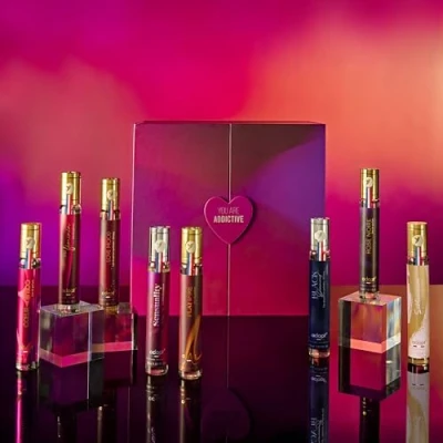 Abbildung von Valentinstagsgeschenk für Sie adopt Love Parfum Kalender 8x 30 ml Eau de Düfte, tolles Geschenk Valentinstag, Made in France