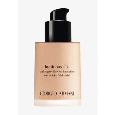 Abbildung von Armani Luminous Silk Foundation 5 Warm Beige 30 ml