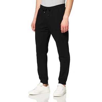 Abbildung von Trigema Herren 676094 Freizeithose, schwarz, XL
