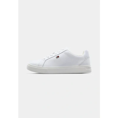 Abbildung von Tommy Hilfiger FLAG Court Sneaker low, Damen, Größe: 39, White Schuhe