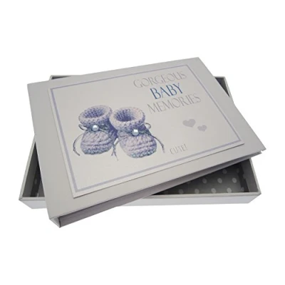 Abbildung von White Cotton Cards Gorgeous Baby Memories Mini Fotoalbum, blaue Booties