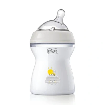 Abbildung von Chicco Natural Feeling Anti Kolik Babyflasche für 2+ Monate, 250 ml, mit Weichem Silikonsauger und Doppelventil, Natürliches Instinktives Gefühl beim Saugen, Kunststoffflasche
