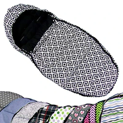 Abbildung von BAMBINIWELT Winterfusssack, Fußsack in Mumienform für Kinderwagen, Jogger, Buggy oder Schlitten, Fleece, universal,110cm (schwarz weiße Karos)