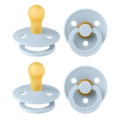 Abbildung von BIBS Colour Schnuller 4er Pack, BPA frei, Kirschform Nippel. Naturkautschuk/Latex, Hergestellt in Dänemark, Größe 1 (0 6 Monate), Baby Blue