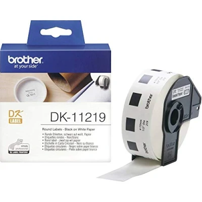 Abbildung von Brother DK 11219 (12 mm x 12 mm) Schwarz bis weiß Etikett
