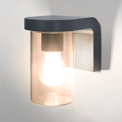 Abbildung von LEDVANCE LED Wandleuchte für 1x E27 Leuchtmittel, Design Leuchte in moderner Optik direkte Beleuchtung, aus hochwertigem Aluminium und bernsteinfarbenem Glas, ENDURA CLASSIC CASCADE Wall CLR