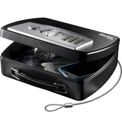 Abbildung von MasterLock Portable Digital Safe mit Kabel