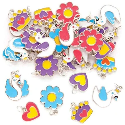 Abbildung von Baker Ross AX874 Anhänger, Schwanenprinzessin, perfekt für Kinder, zur Schmuck und Broschenherstellung im Frühling, 30 Stück