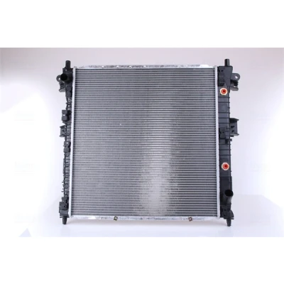 Abbildung von NISSENS 64316 Kühler, Motorkühlung Aluminium 555 582 26 Kühlrippen gelötet SSANGYONG: Actyon Sports I Pickup, Kyron