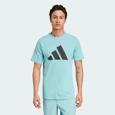 Abbildung von adidas Train Essentials FEELREADY Logo Training T Shirt, Herren Kurzärmeliges Mint ton/Black, IW3347