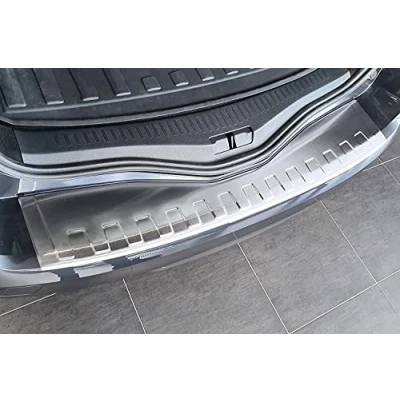 Abbildung von teileplus24 L716 Ladekantenschutz V2A Edelstahl kompatibel mit Renault Mégane 4 GT FL 2021 Abkantung, Farbe:Silber gebürstet
