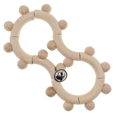 Abbildung von Hess Holzspielzeug 11133 Motorikrassel aus Holz, in Form einer Acht, mit beweglichen Teilen, für Babys ab 6 Monaten, handgefertigt, nature pur, Greifübungen und fröhlichen Rasselspaß