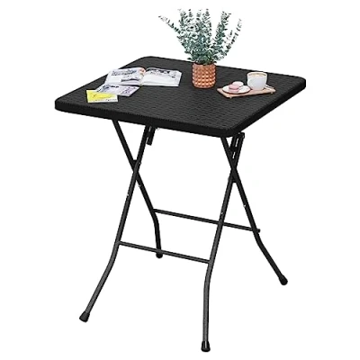 Abbildung von eSituro Klapptisch Gartentisch, Beistelltisch Outdoor, klappbarer Balkontisch Campingtisch Bistrotisch, quadratische Tischplatte in Rattanoptik, Schwarz, 61x73x61 cm SCPT0039