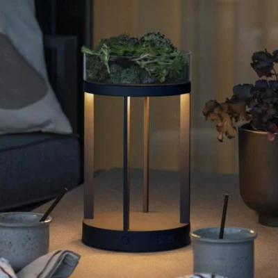 Abbildung von Konstsmide LED Laterne Chieti schwarz Indoor/Outdoor Aluminum/Glas 2 Lichtfarben dimmbar Akkulaufzeit bis zu 20h 7821 750