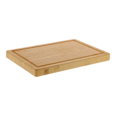 Abbildung von ZWILLING Schneidbrett aus massiven Bambusholz mit Saftrille, beidseitig nutzbar, groß, 42 x 31 cm, Silber