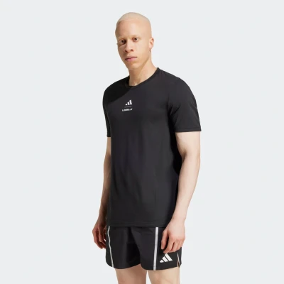 Abbildung von adidas Performance Lesmills Graphic Tshirt print, Herren, Größe: Small, Black