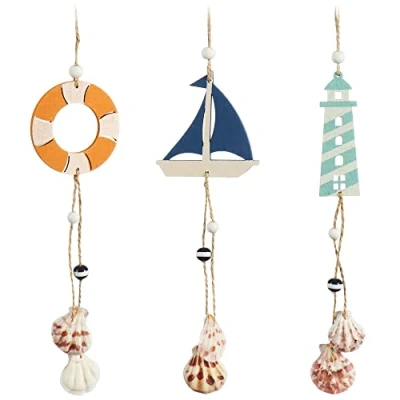 Abbildung von com four® 3X Hängedeko Maritim Dekoration zum Aufhängen Boot, Leuchtturm und Rettungsring mit Muscheln aus Holz (3 Stück 35cm)