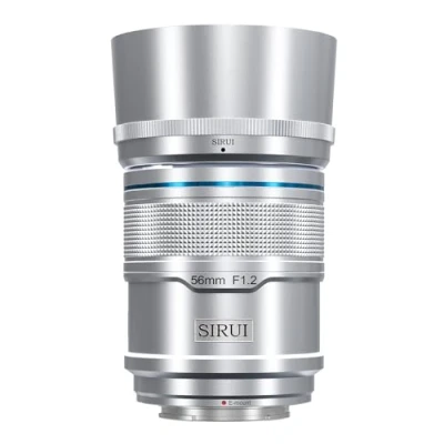 Abbildung von SIRUI Sniper 56 mm Autofokus Objektiv, F1.2 Weitwinkel APS C Kameraobjektiv für A5 A6 A7 FX A9 ZV E Serie (E Mount, silberfarben)