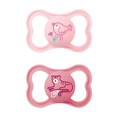 Abbildung von MAM Air Silikon Schnuller im 2er Set, extra leichtes und luftiges Schilddesign, zahnfreundlicher Baby aus speziellem SkinSoft mit Schnullerbox, 6 16 Monate, Vogel/Tiger