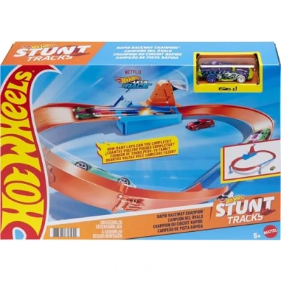 Abbildung von Hot Wheels GJM75 Action Speed Boost Champion Trackset mit 1 Fahrzeug, Spielzeug Autorennbahn ab 5 Jahren