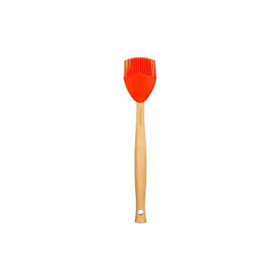 Abbildung von Le Creuset Backpinsel Premium Orangerot 26 cm