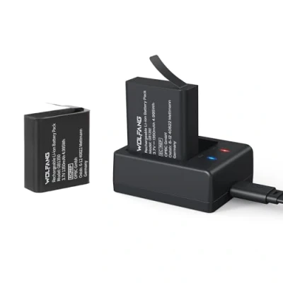 Abbildung von WOLFANG Action Cam Battery Charging Set with Two 1350 mAh Batteries and USB Charger for GA100 / GA200 GA300