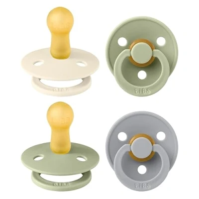 Abbildung von BIBS Colour Schnuller 4er Pack, BPA frei, Kirschform Nippel. Naturkautschuk/Latex, Hergestellt in Dänemark. 6 18 Monate (4er Pack), Sage Mix