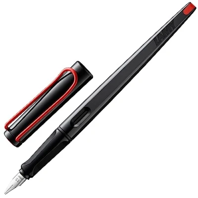 Abbildung von Lamy joy black Schönschreibfüller Füllhalter mit ergonomischem Griff &amp; polierter Stahlfeder in Strichbreite 1,1 mm Kalligraphie Füller Bandzugfeder inkl. Tintenpatrone T 10 blau