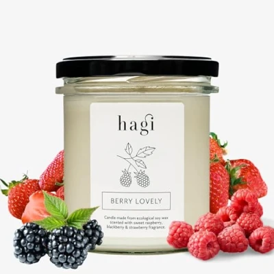 Abbildung von Hagi Berry Lovely Sojakerze Brenndauer ca. 75 h Duftkerze im Glas Ökologisches Sojawachs Blumen und Himbeeren Duft Vegane