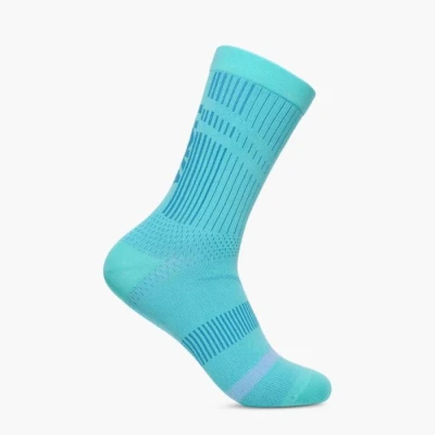 Abbildung von HOKA Trail RACE CREW SOCK Unisex Sportsocken, Größe: Medium, Cielo blue