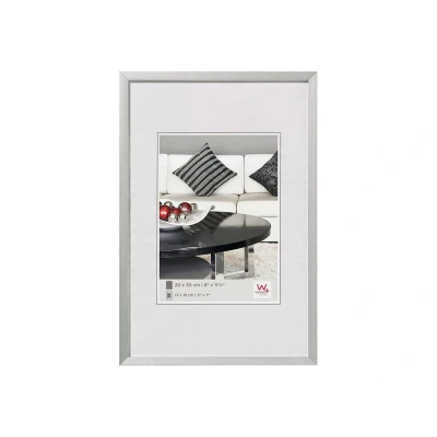 Abbildung von walther design Bilderrahmen silber 13 x 18 cm Aluminium Chair Alurahmen AJ318S