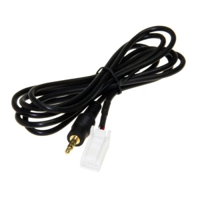 Abbildung von AUX Line In Adapter Kabel 8 pin 3,5mm Klinke Audio Auto Radio MP3 iPod