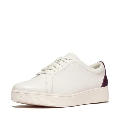 Abbildung von Fitflop RALLY CRYSTAL Sneaker Freizeitschuh, Schnürschuh, Halbschuh mit metallic Fersenpatch