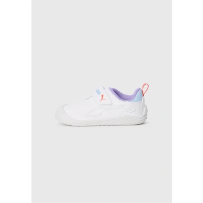 Abbildung von Puma Kitten Sneakers Baby Schuhe White/Silver Mist/Fierce Red Größe: 20