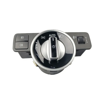 Abbildung von VEMO V30 73 0351 Schalter, Hauptlicht MERCEDES BENZ: C Klasse Limousine, T modell