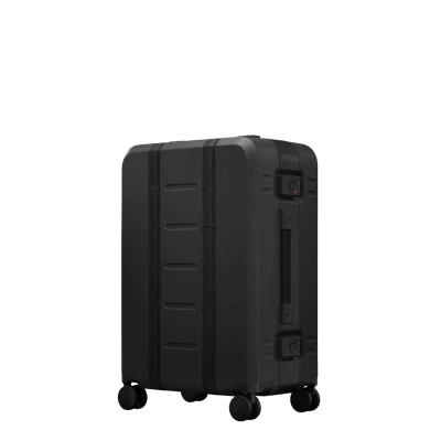 Abbildung von DB Journey Ramverk Pro Check in Luggage Medium black out