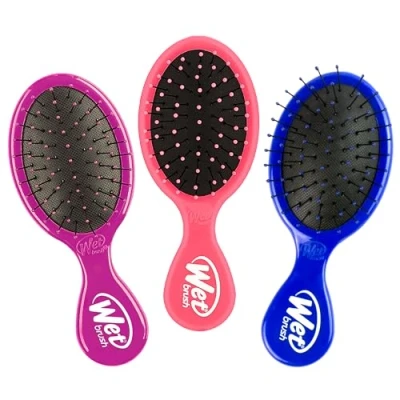 Abbildung von Wet Brush Multi Pack Squirt Detangler Haarbürste mit weichen IntelliFlex Borsten, perfekte für Männer, Frauen und Kinder, Mini Reise Entwirrer, 3 Stück (Rosa, Lila, Blau)